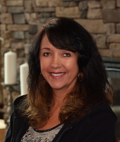 Candy Lee